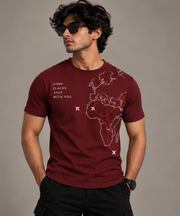 WeeCloths World Map Travel cream oversized T-shirt model image